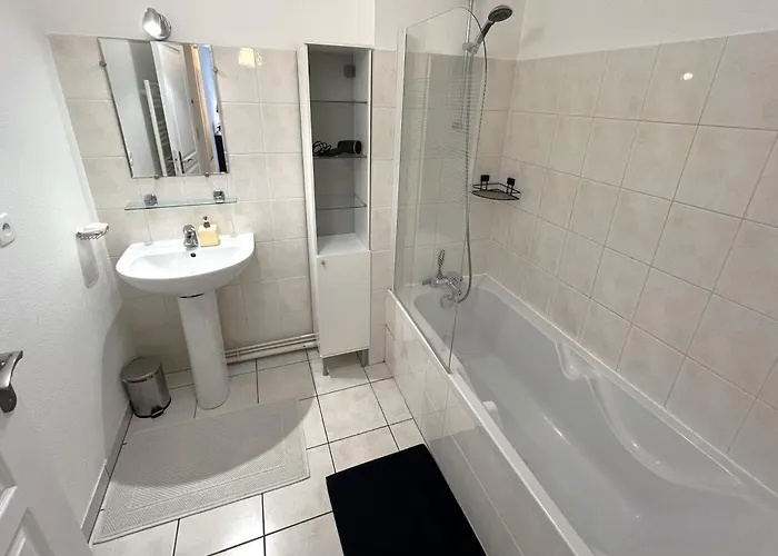 L'essentiel -proche Gare-wifi-parking Prive-2a4pers